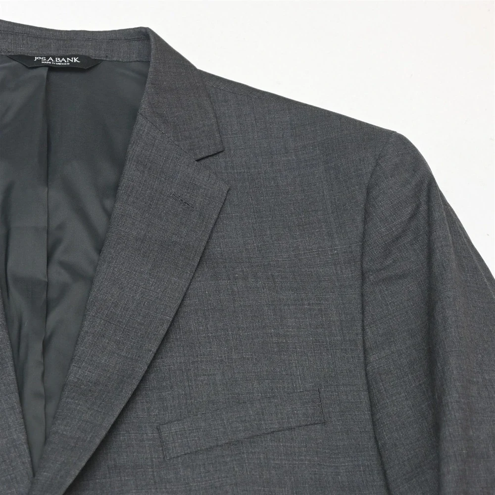 Jos A Bank 50R 48x30 Gray 100% Wool Traveler Mens Jacket Pants Suit